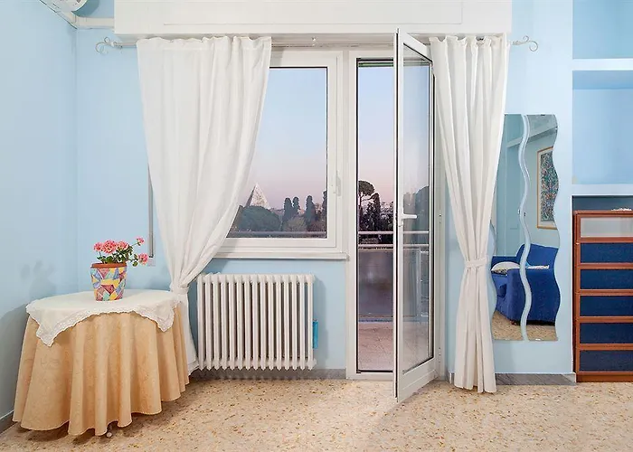 מלון A Casa A Testaccio 2*